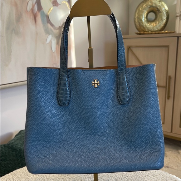 Tory Burch Handbags - Tory Burch Blake Tote with Crossbody in Blue